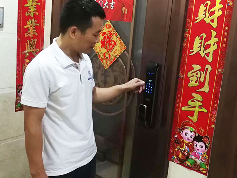 指紋密碼門(mén)鎖 指紋密碼門(mén)鎖